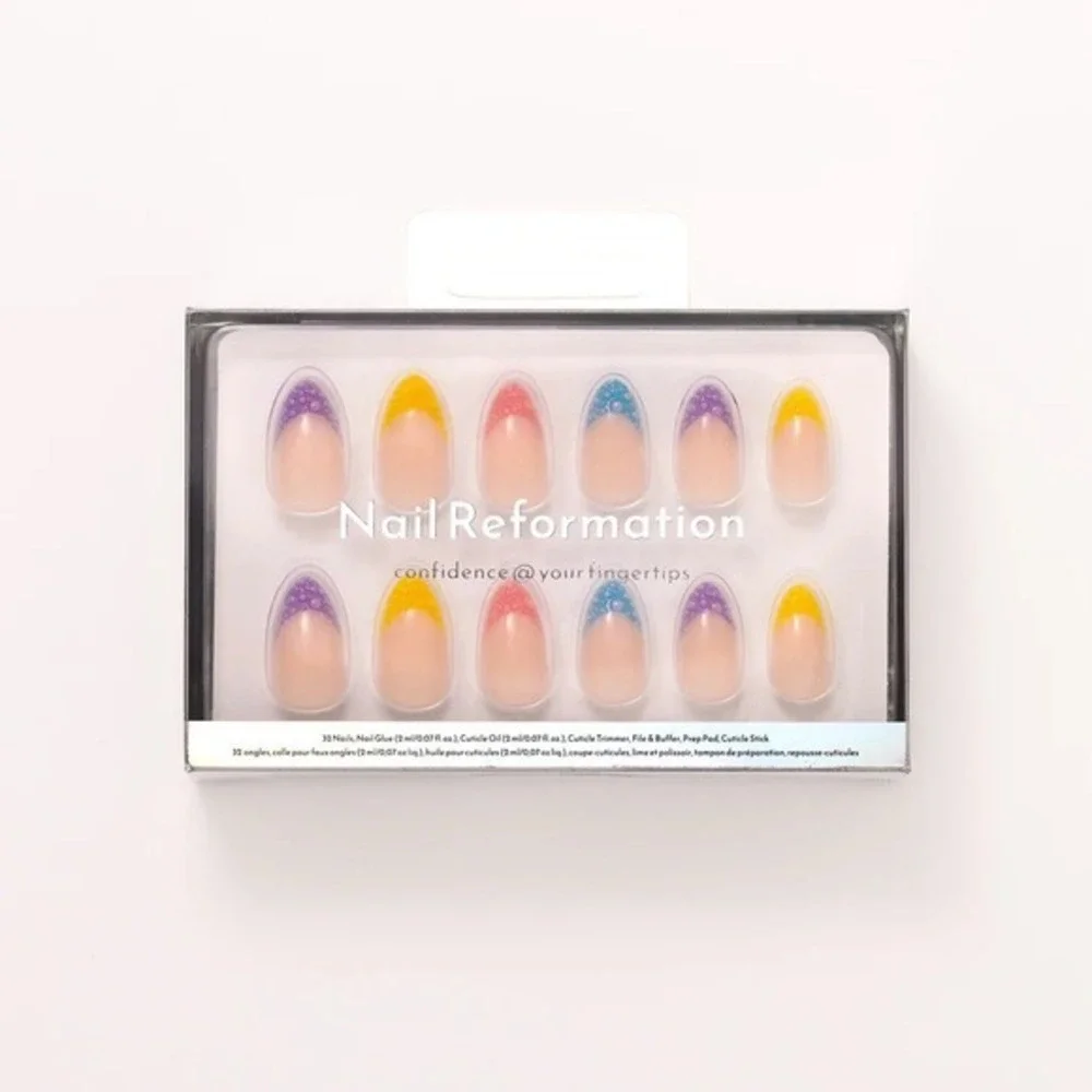Nail Reformation 32 Press‎ On Nails Kit Multi Color 3D French Tip Almond